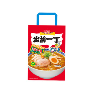 出前一丁　めちゃでかバッグ