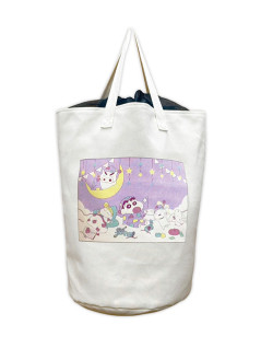 クレヨンしんちゃん　お片付けもできるドでか！ランドリーバッグ～みんなでパジャマパーティだゾ！～　Ａ