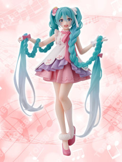 初音ミク　Ｗｏｎｄｅｒｌａｎｄ　フィギュア　ラプンツェル