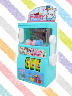 ガチャガチャスロットマシン を投入いたしました Claw Machine Game Toreba