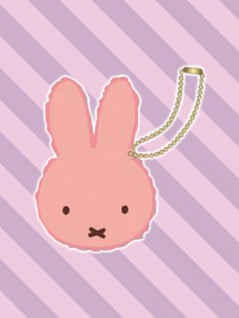 ミッフィースクイーズアソート を投入いたしました Claw Machine Game Toreba